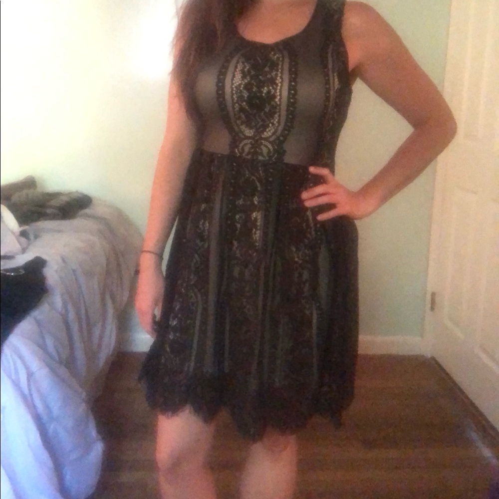 Black & Nude Lace Dress!! 🖤 Altar’d State